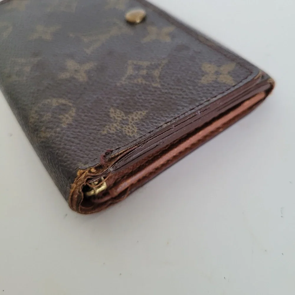 Louis Vuitton Monogram Canvas Portefeuille Tresor Wallet Brown CA0050
